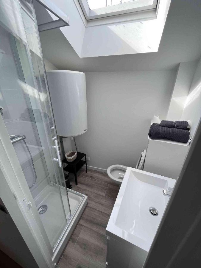 Appartement Studio Crimee Pour Deux Personnes à Angers Extérieur photo